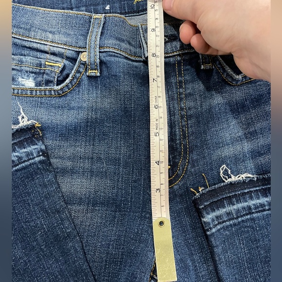 7 For All Mankind Cropped Boot Cut Raw Hem Medium Wash Designer Denim 26” - Picture 9 of 9